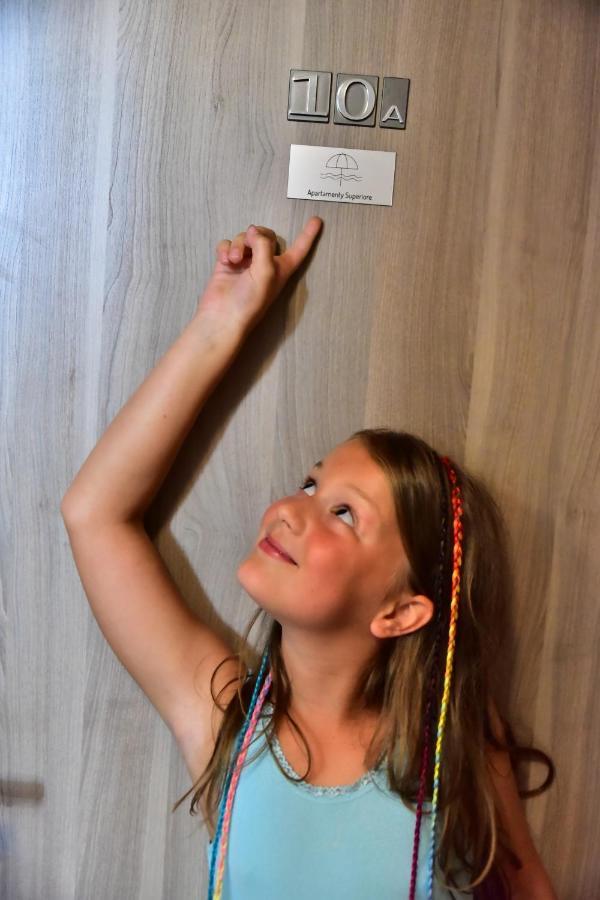 Apartamenty Superiore Dziwnówek Buitenkant foto
